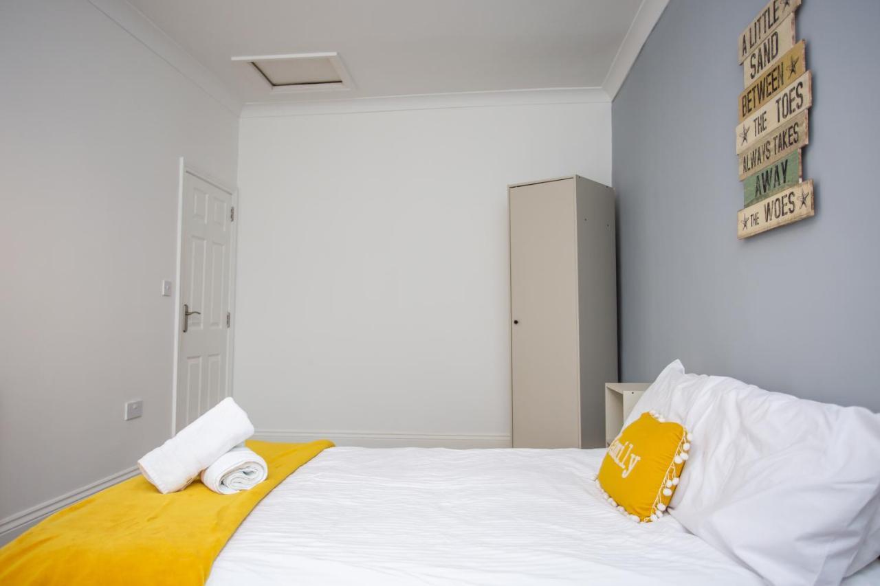 Roker Sea Front Apartments By #Shortstaysaway Sunderland  Exterior foto